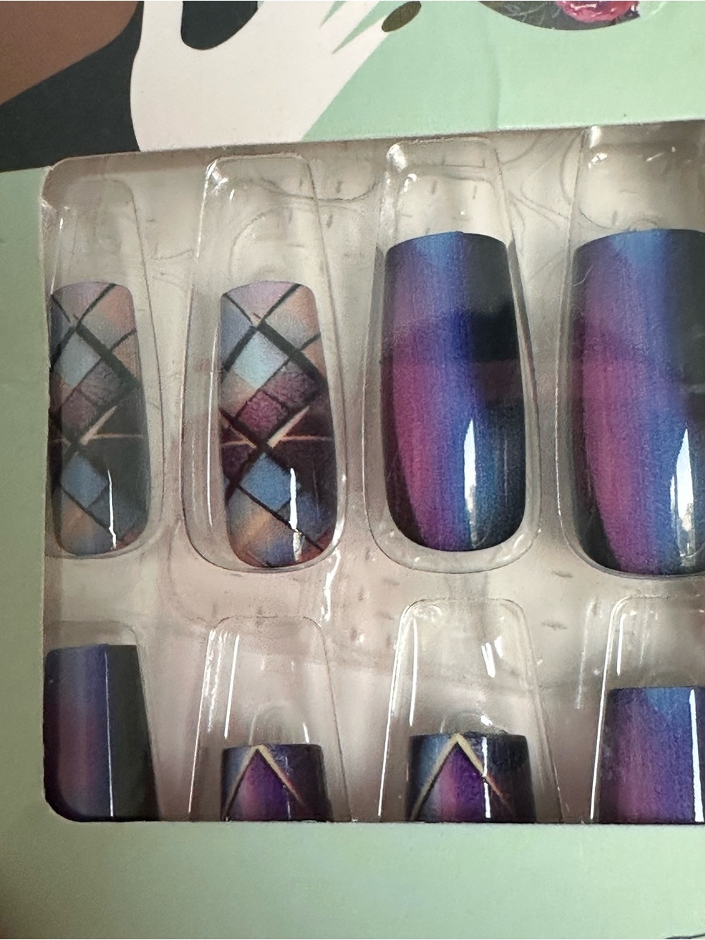 24 pcs nails - Picture 2 of 4